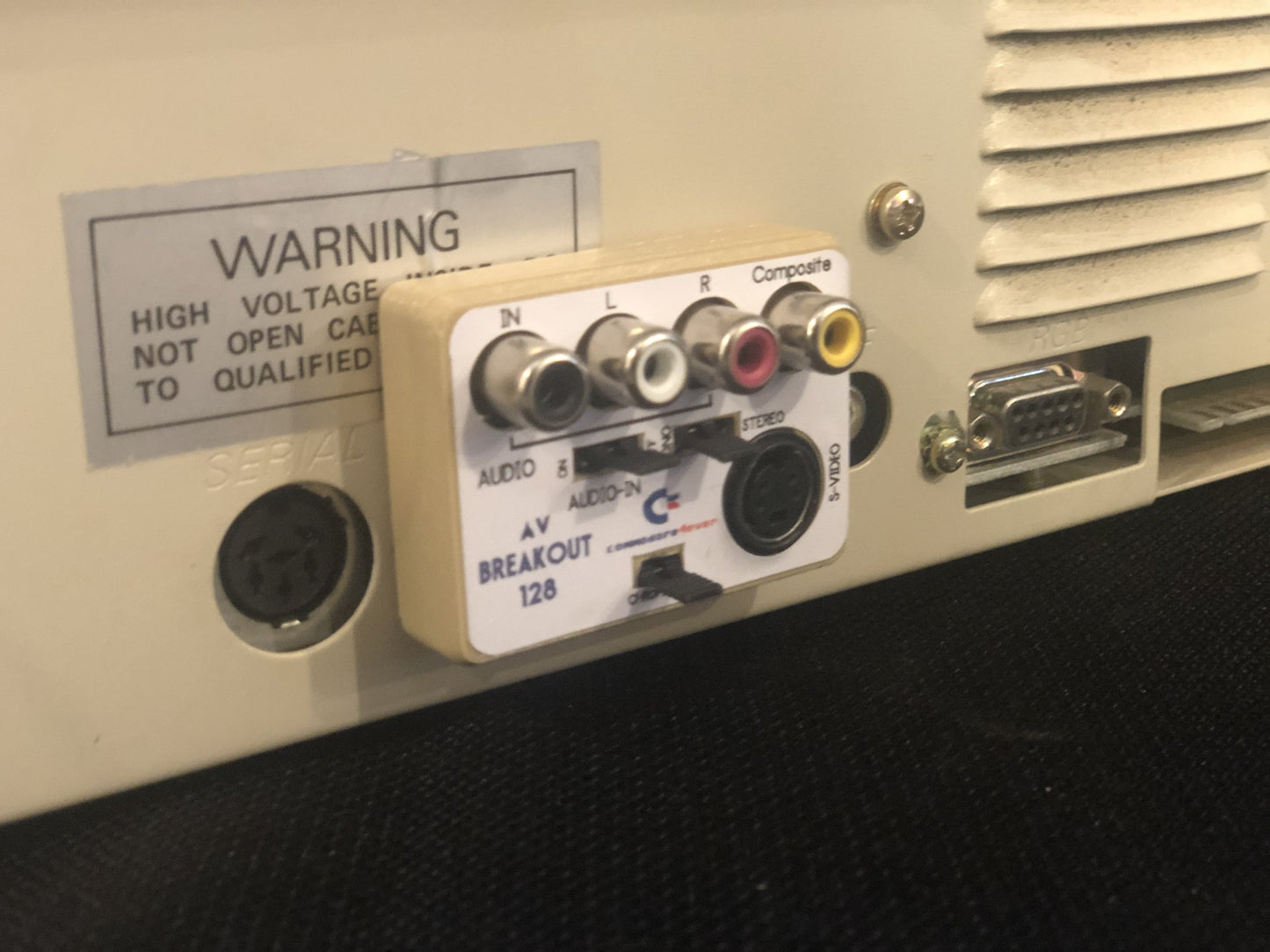 commodore 128, 128D, 128DCR A/V Breakout
