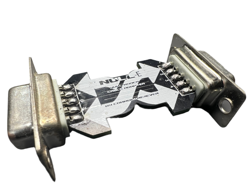 NULL-E Commodore 64 / 128 BBS Null modem cable adapter