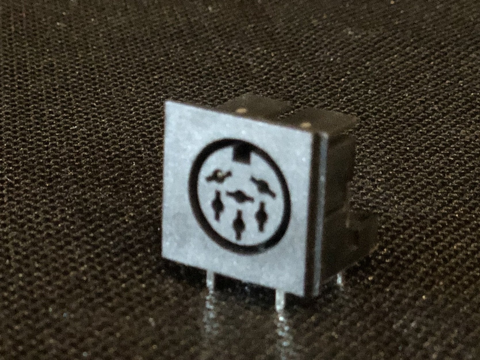 6 pin IEC/Serial PCB Socket – commodore4ever